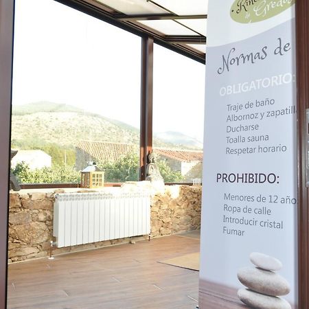 Hostal El Rincón Secreto de Gredos especializada en celiaquía y diabetes y jacuzzi Tormellas Exterior foto