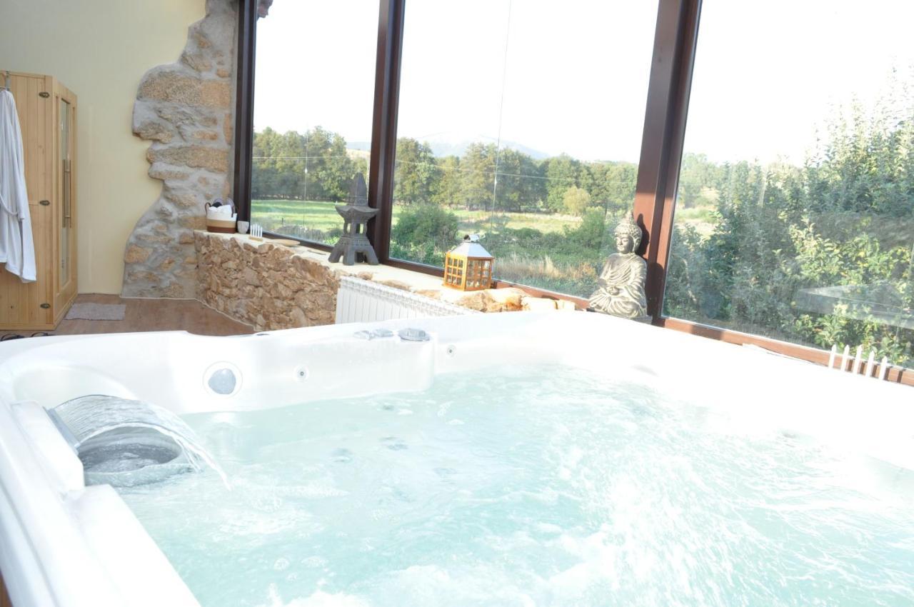 Hostal El Rincón Secreto de Gredos especializada en celiaquía y diabetes y jacuzzi Tormellas Exterior foto